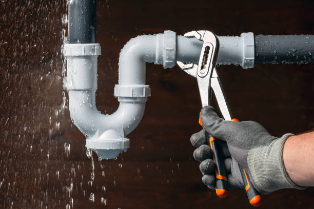 Professional Drain Cleaning technician working in La Russell, MO